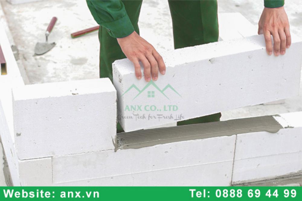 Thi Công Tường Gạch AAC: 7 Bước Đúng Kỹ Thuật Để Tránh Nứt Tường, Đảm Bảo Độ Bền